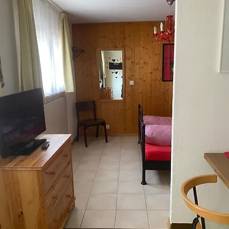 Allalinblick Apartamento *