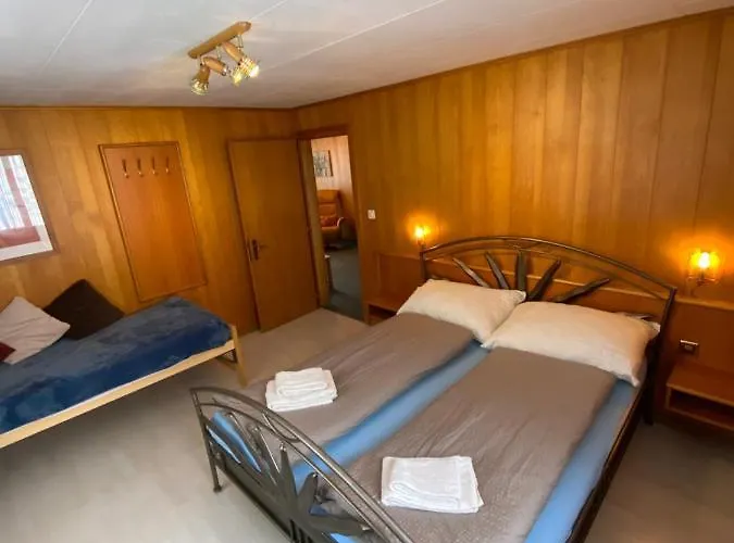 Allalinblick Apartmán *